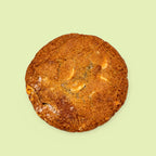 Salty Caramel Macadamia Cookie