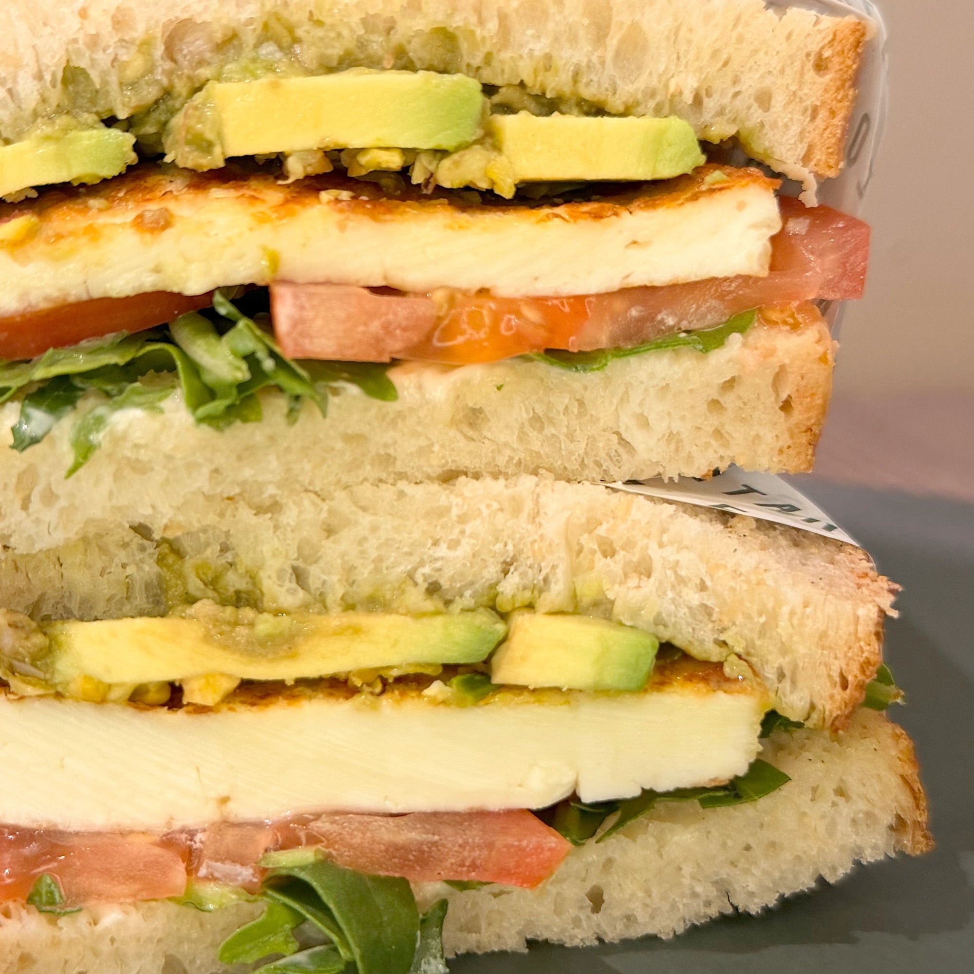 Grilled Vegan Halloumi Sandwich